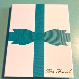Too Faced makeup palette